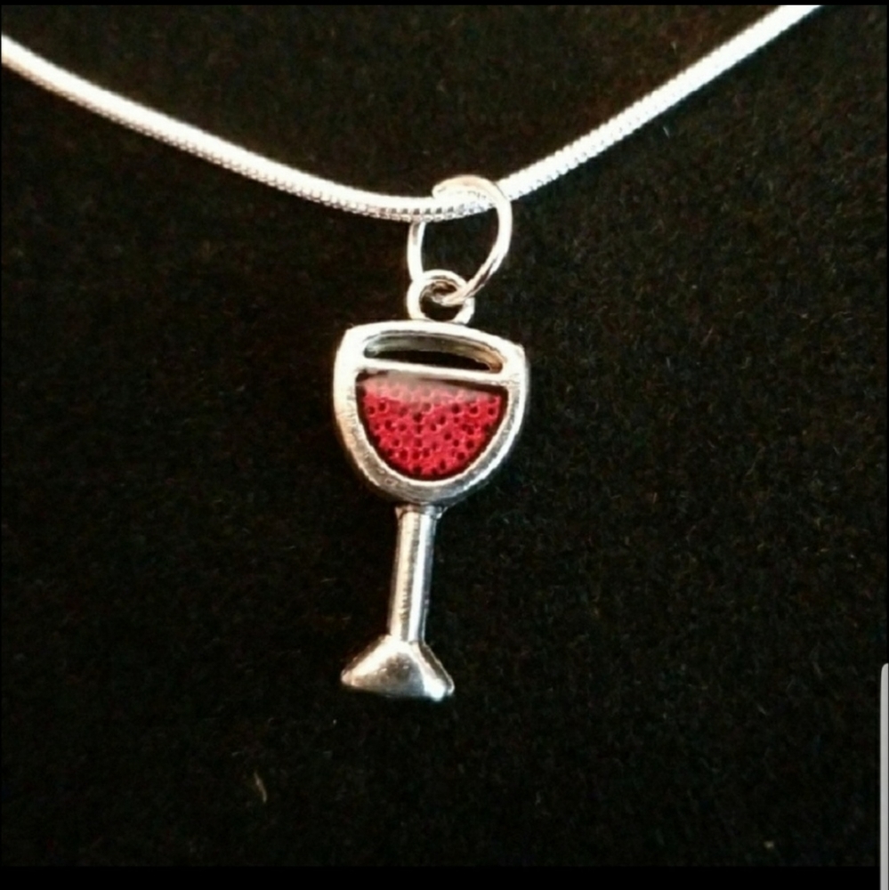 Red Wine 18"\ .925 Sterling Silver Necklace